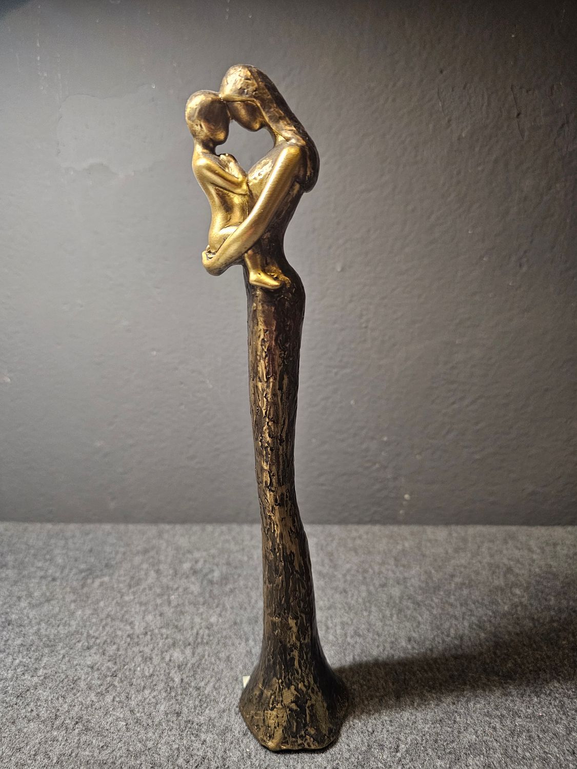 Figurka matka z dzieckiem