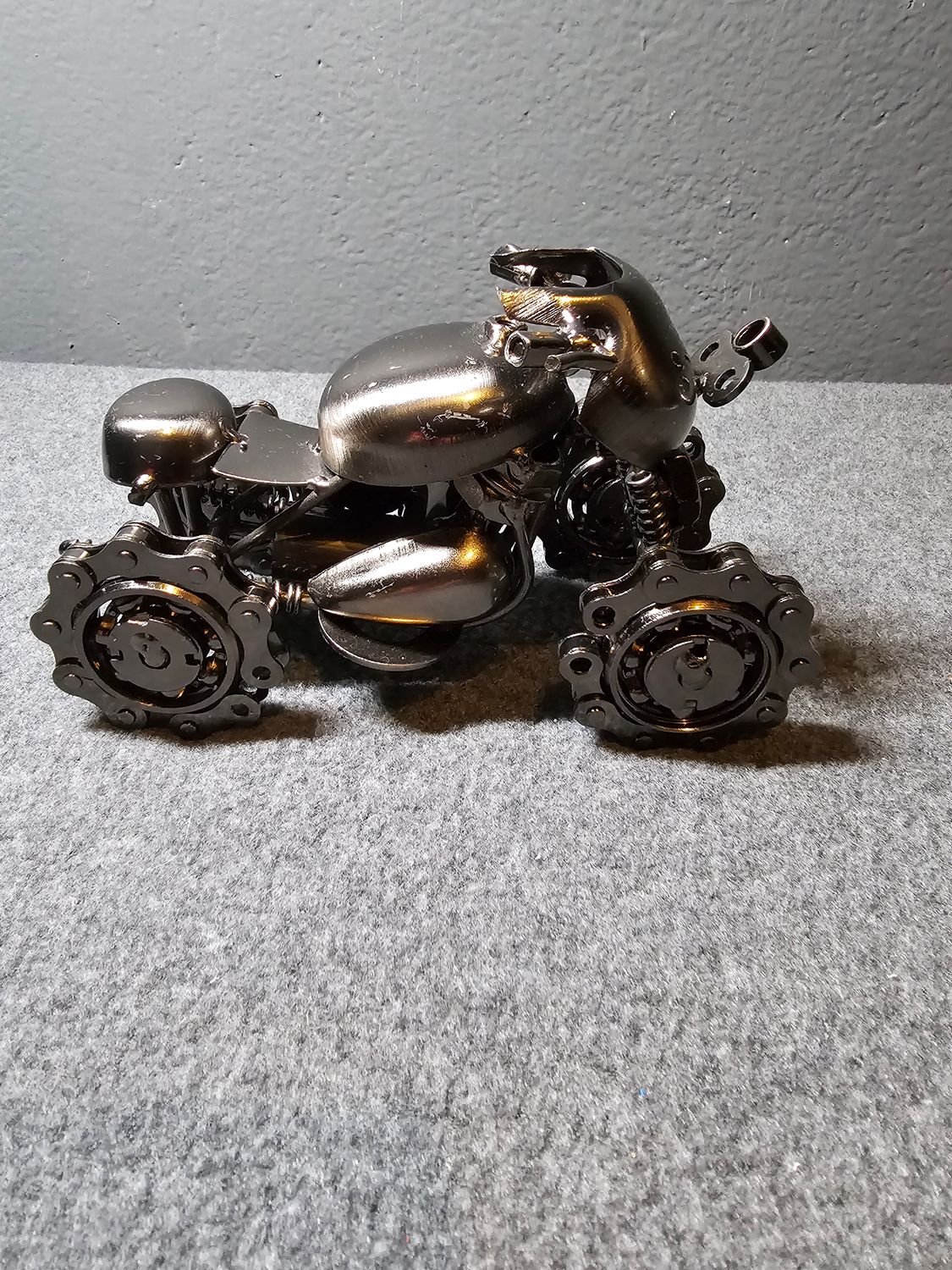 Metalowy quad