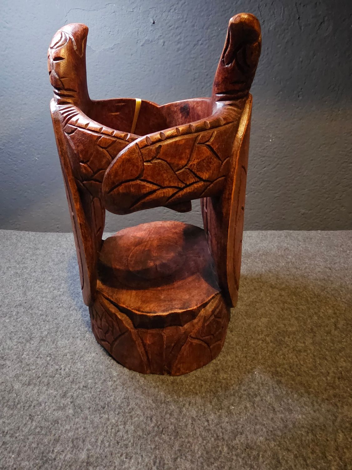 Stojak na butelkę żółwie