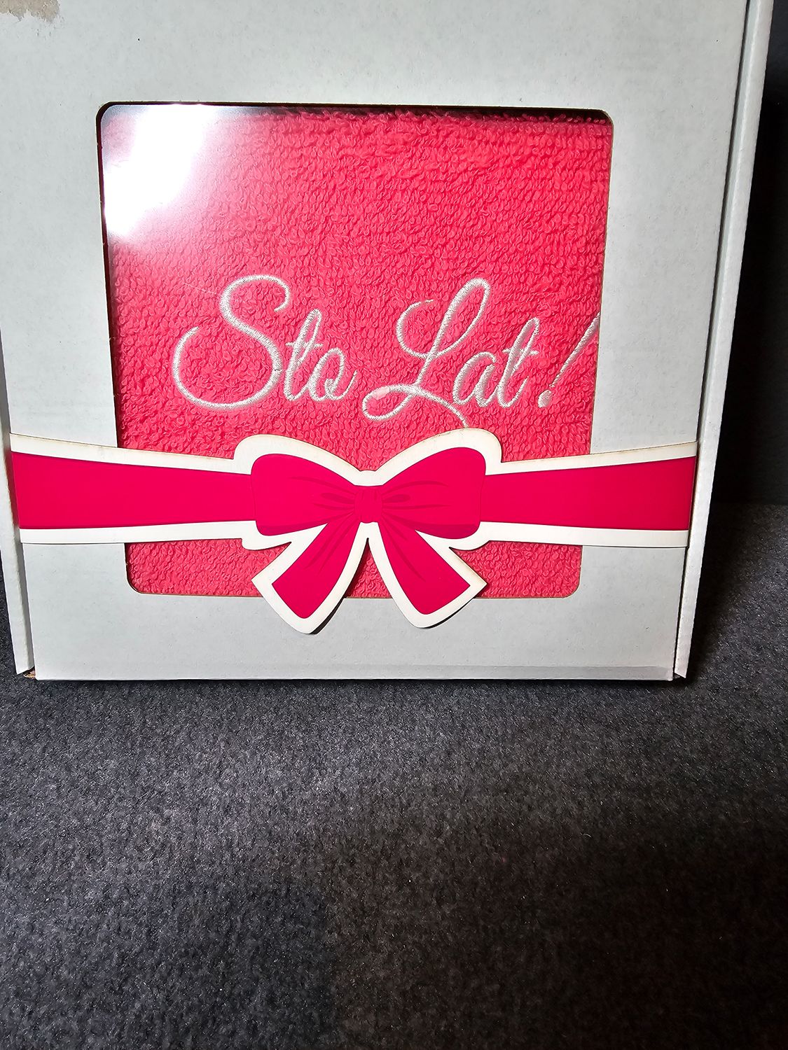 Ręcznik w kartoniku Sto lat