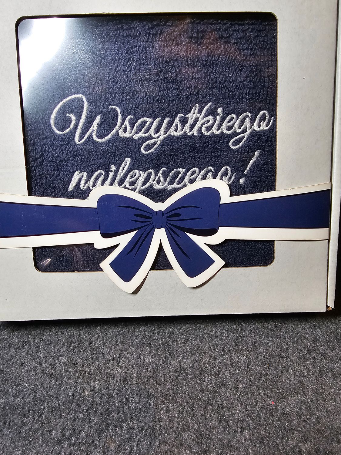 Ręcznik z haftem Wszystkiego najlepszego