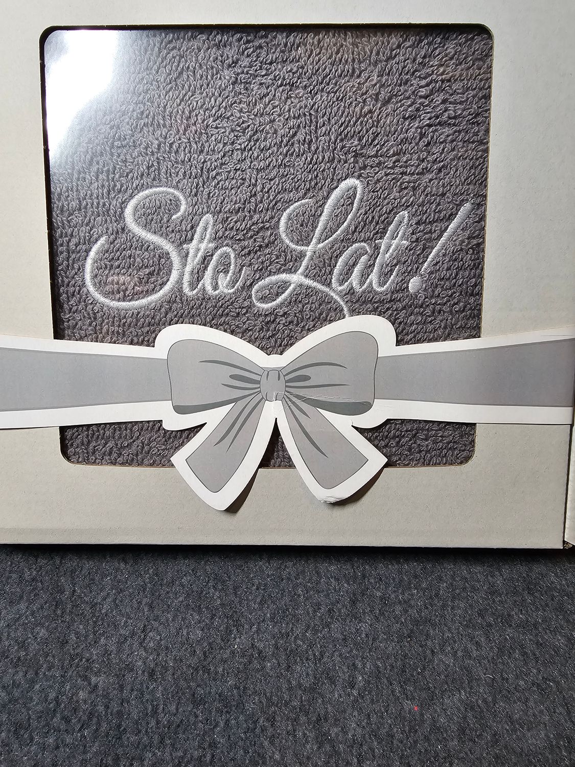 Ręcznik z haftem Sto lat