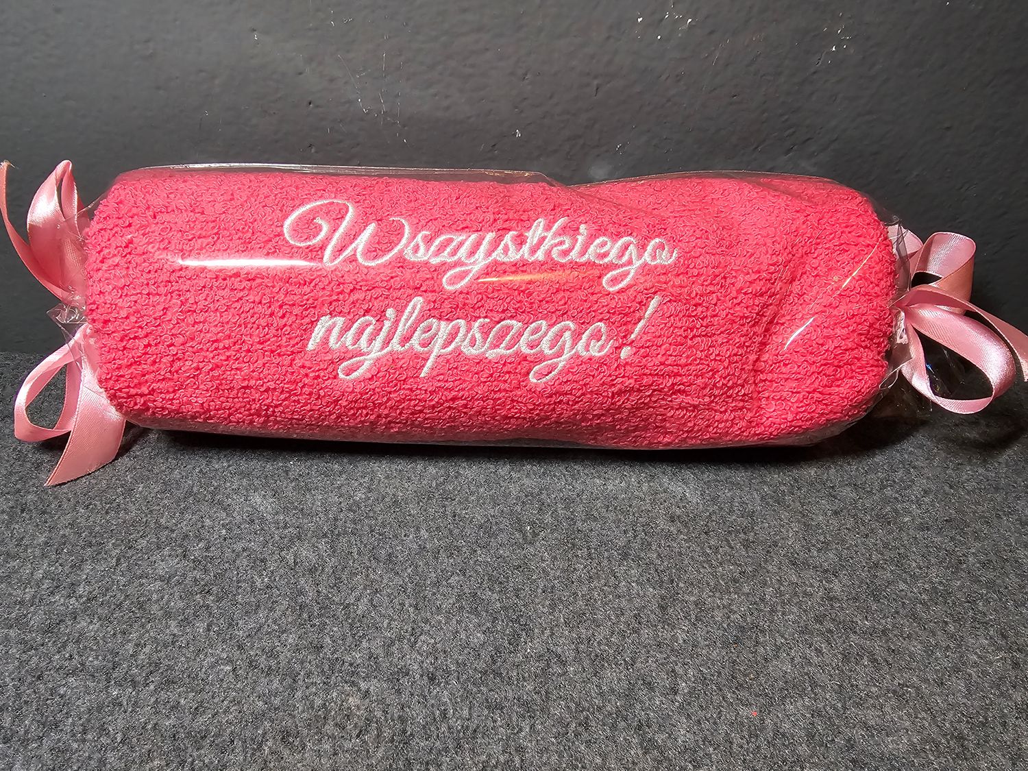 Ręcznik z haftem Wszystkiego najlepszego