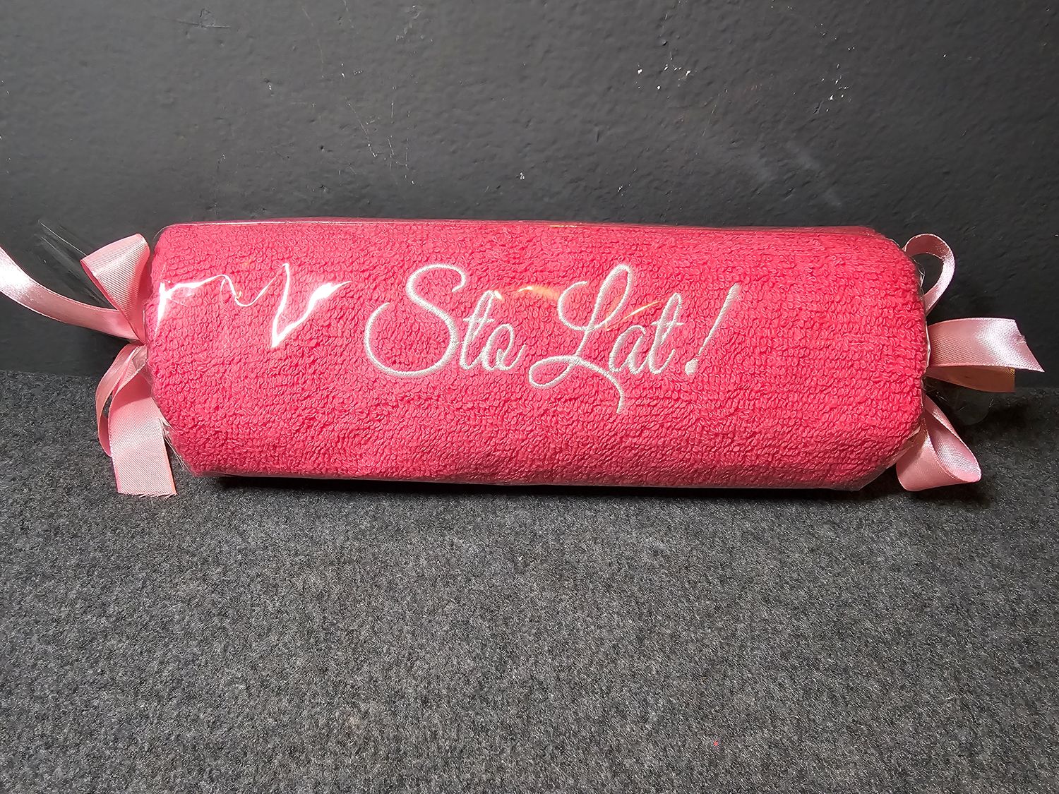 Ręcznik z haftem Sto lat