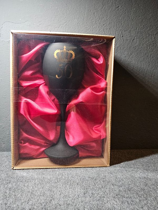 Kieliszek do wina 50te urodziny