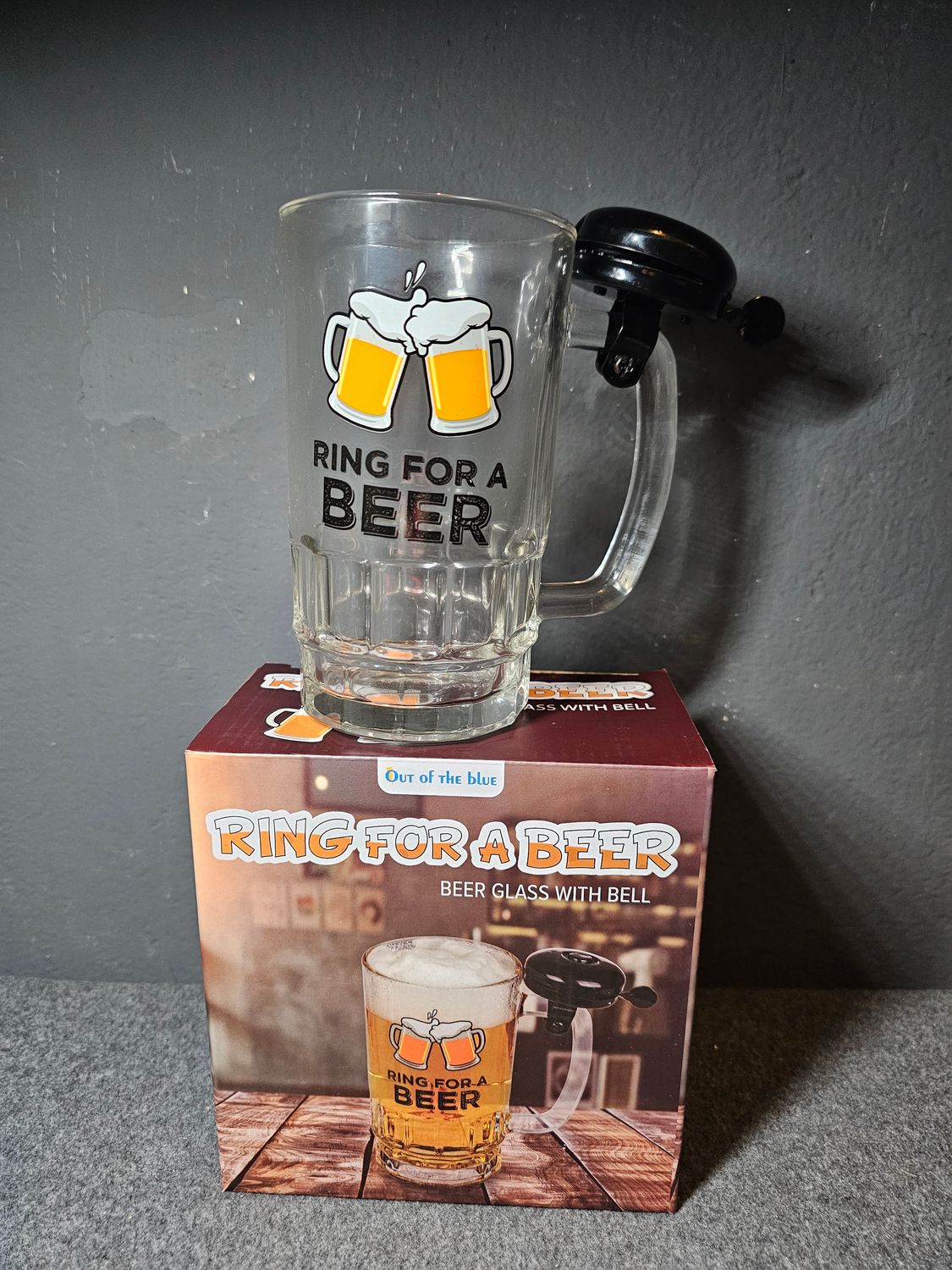 Kufel do piwa z dzwonkiem