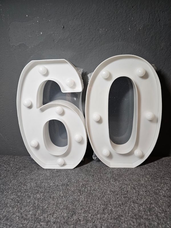 Cyfry LED 60 urodziny