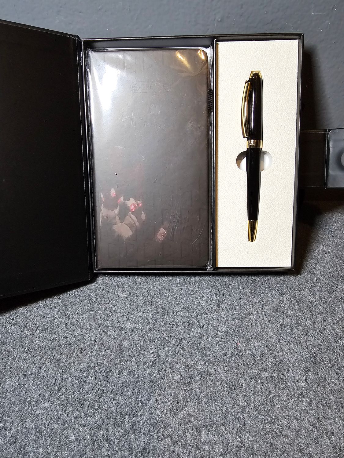 Zestaw prezentowy długopis i notes