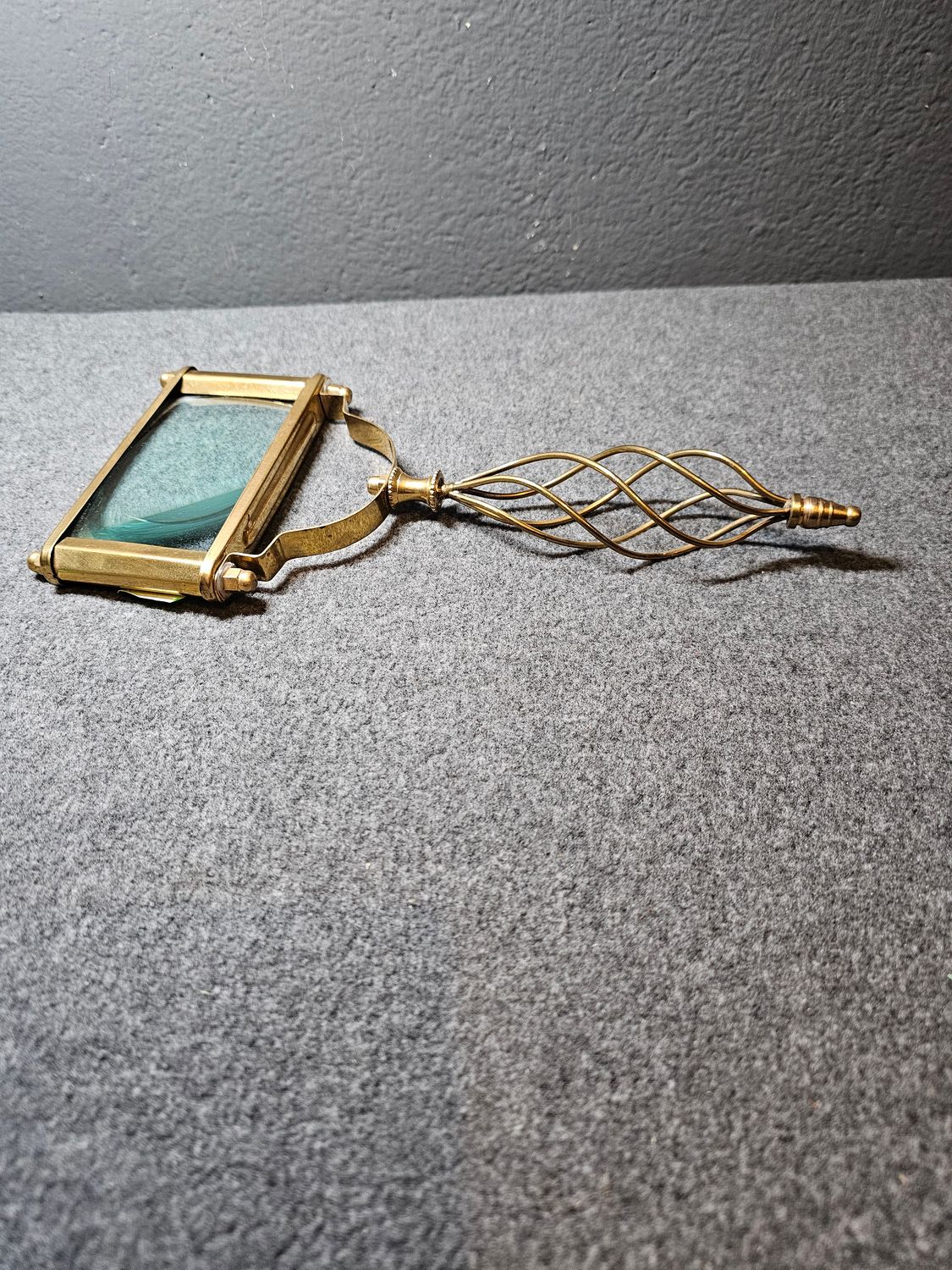 Szkło powiększające retro