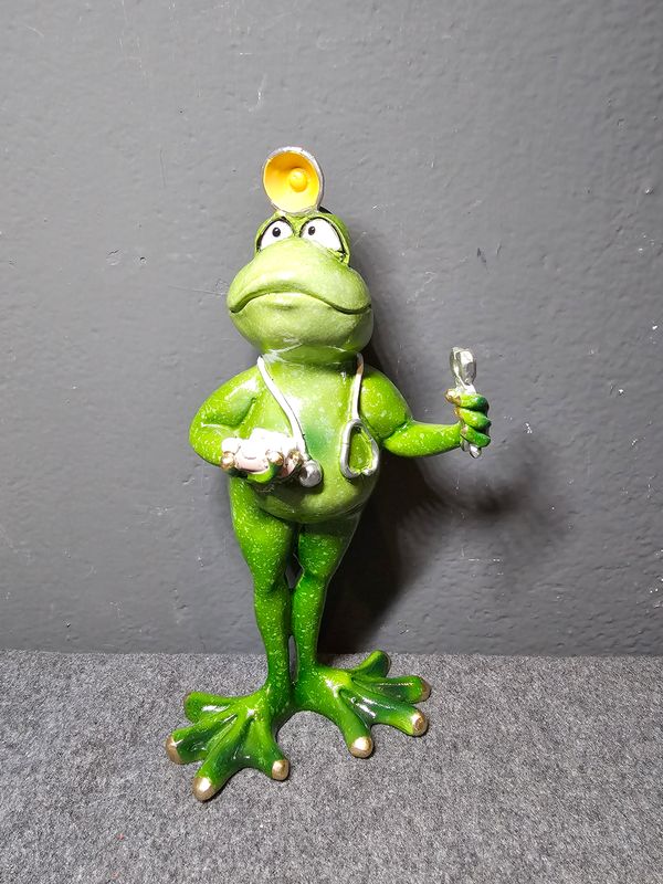 Żaba lekarz stomatolog