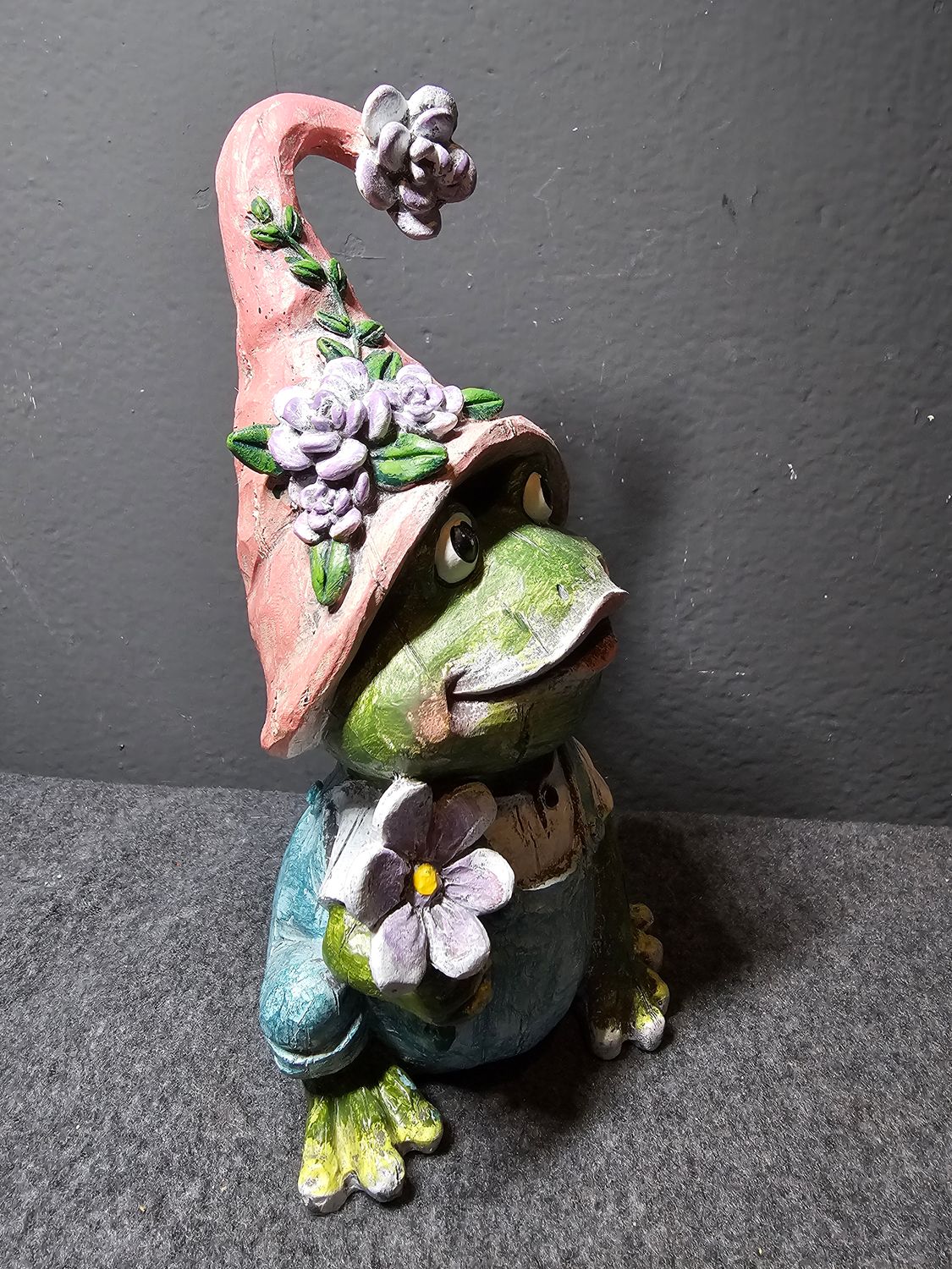 Żaba wesoły krasnoludek