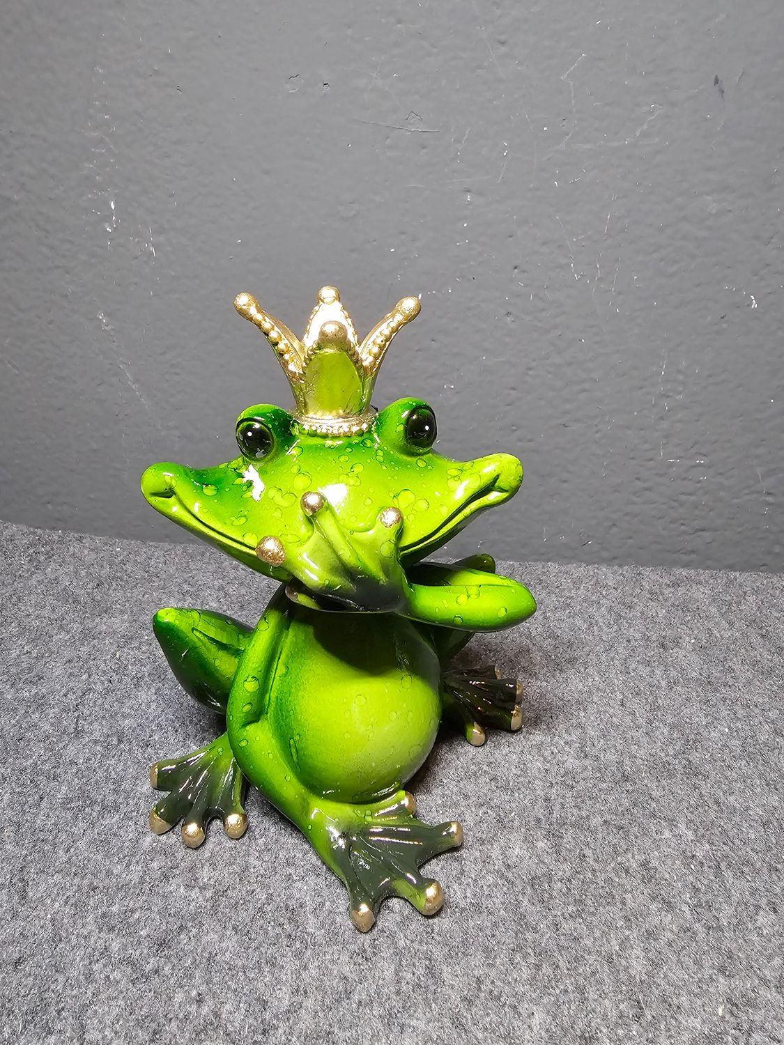 Żaba królowa nic nie mówię