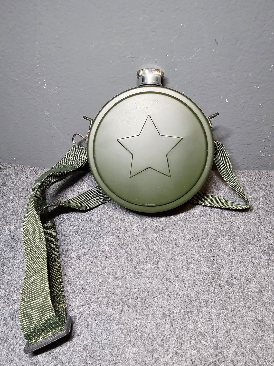 Piersiówka militarna XL