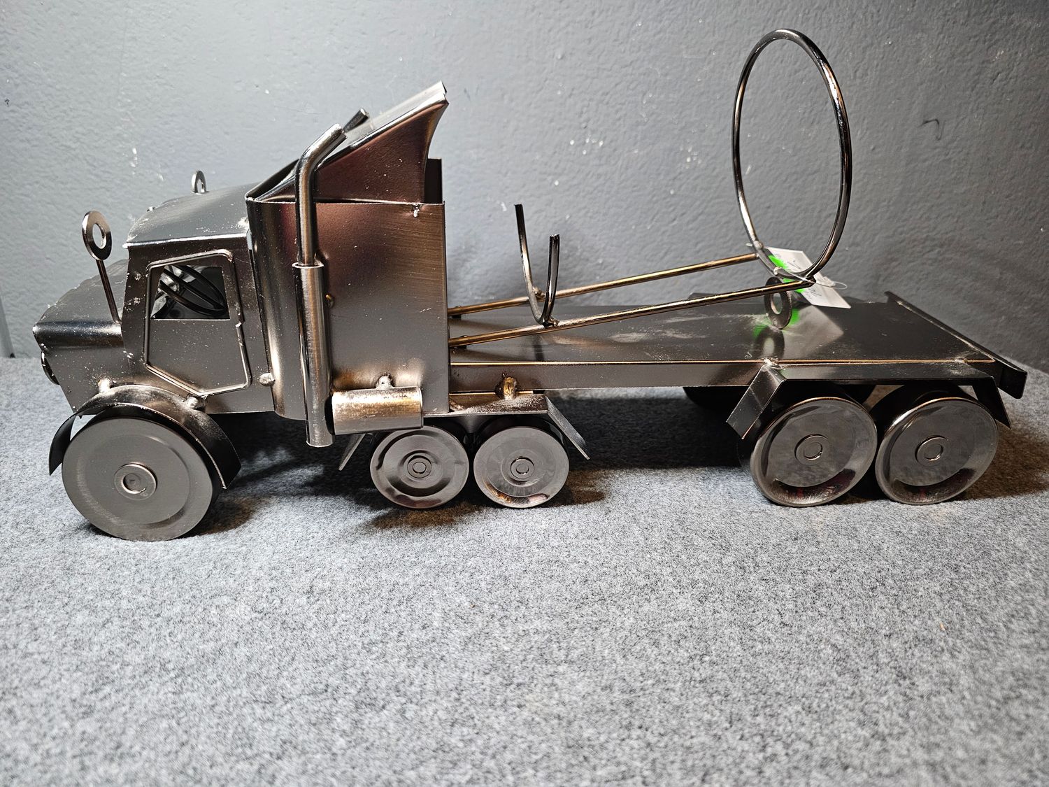 Auto metalowe stojak na butelkę