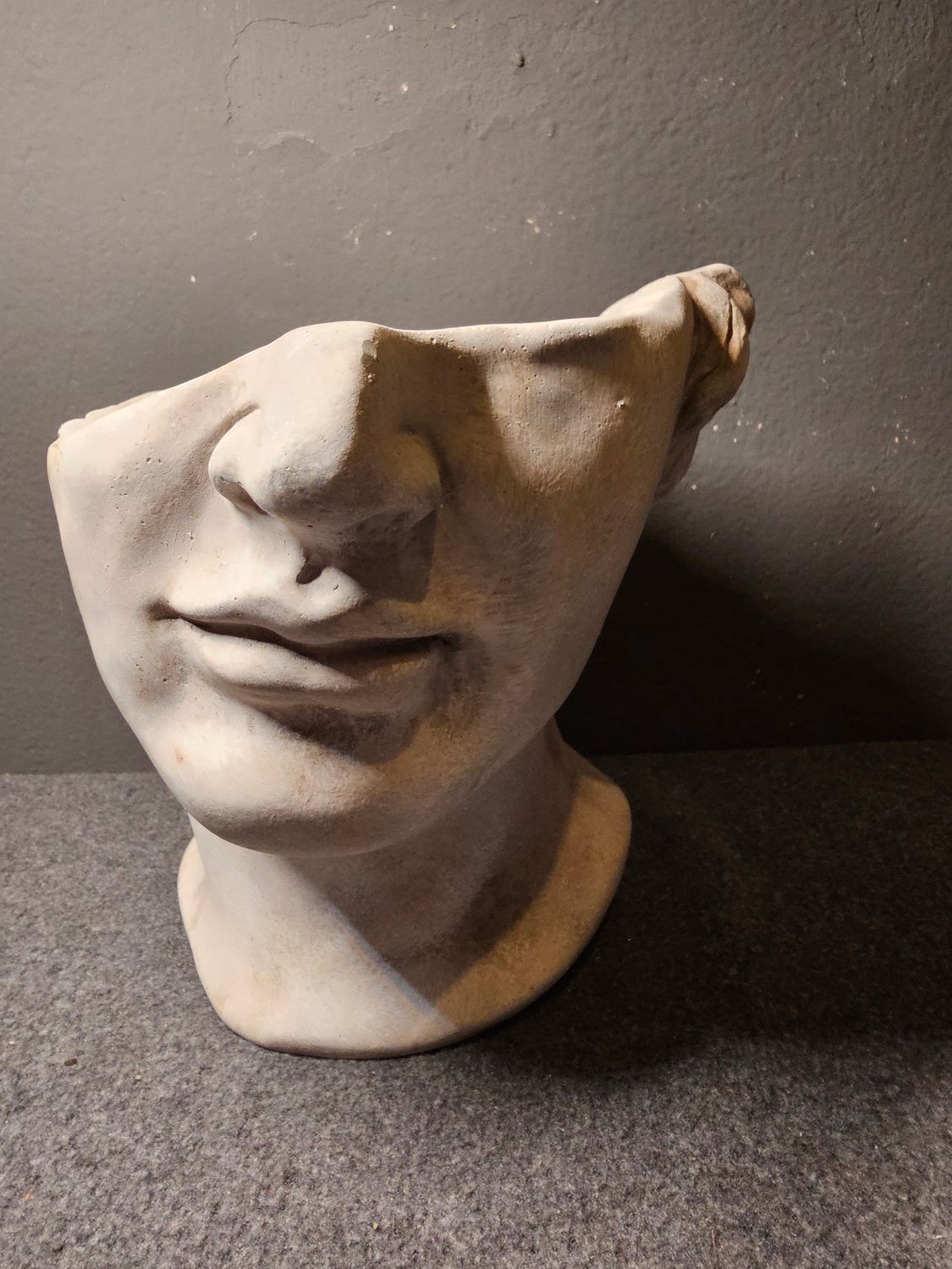 Osłonka na doniczkę kobieta