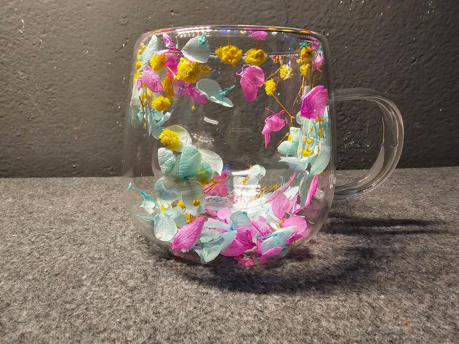 Szklanka podwójne szkło z kwiatami