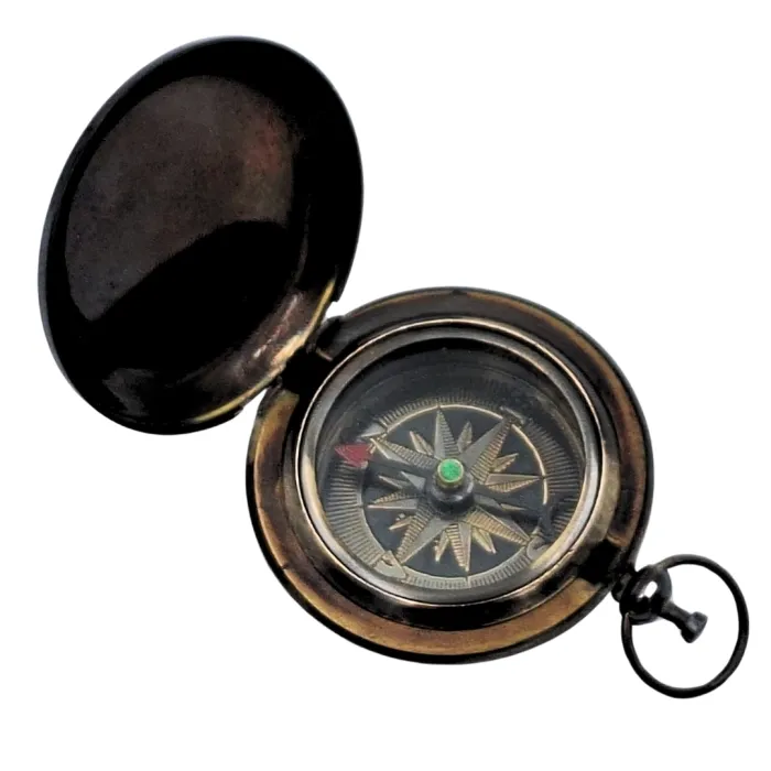Kompas turystyczny  stylu retro