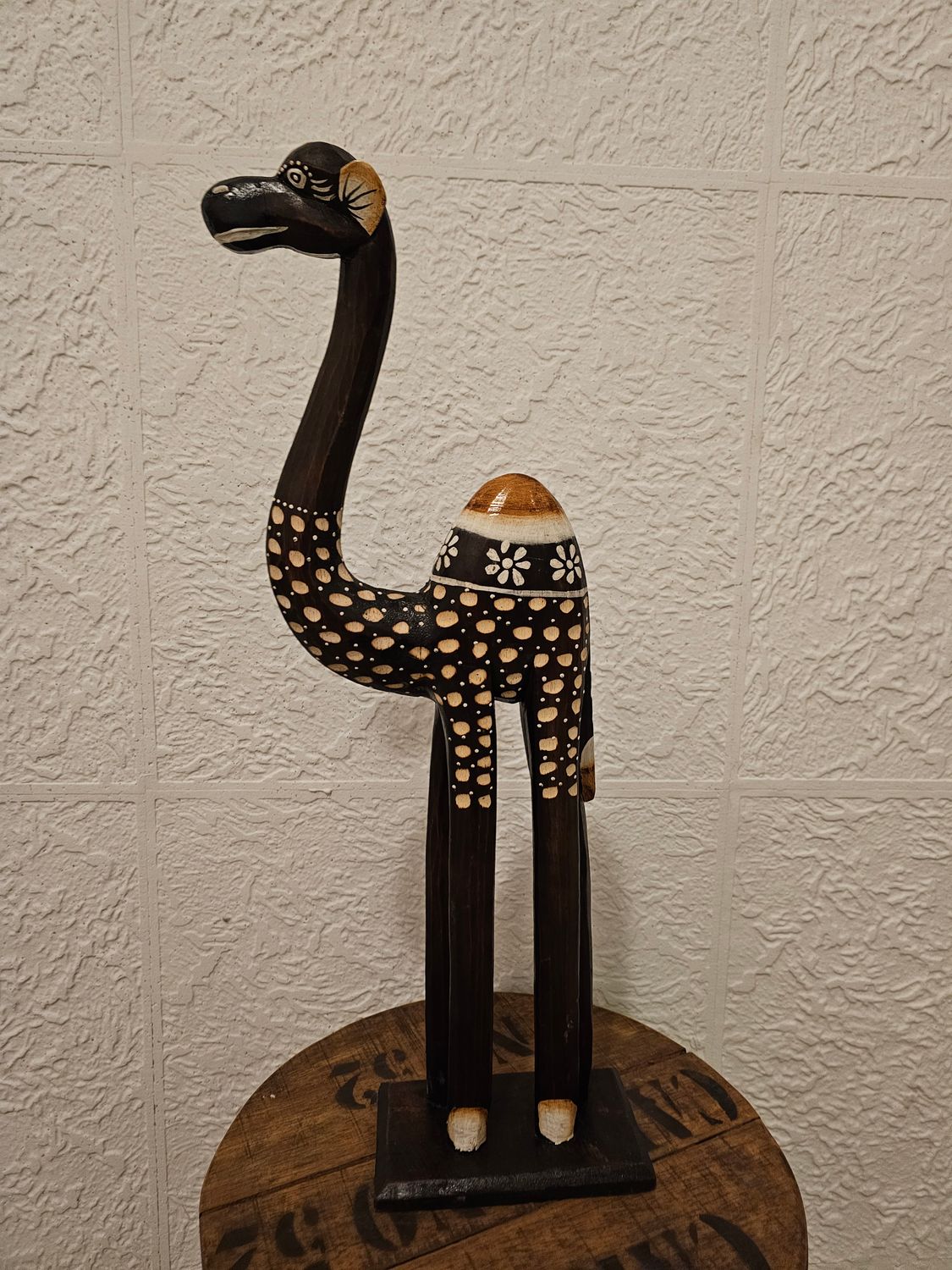 Wielbłąd drewniany 80cm