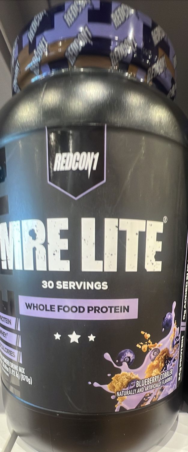 Redcon1 MRE lite blueberry cobbler protein 