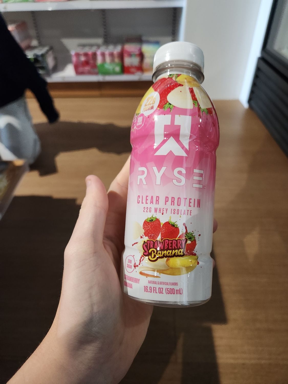 Ryse clear Protein strawberry banana