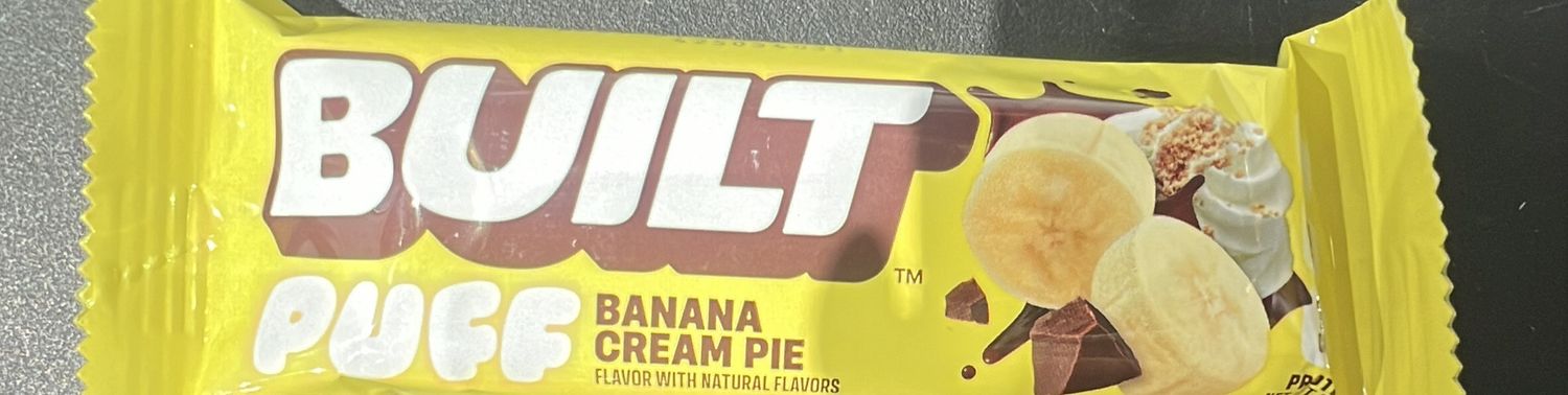 Built puff banana cream pie single