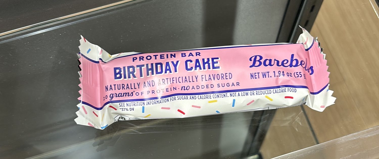 Barebells Birthday cake bar