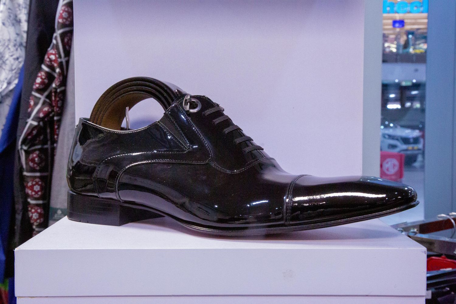 MEN&#39;S BROWN FORMAL SHOE