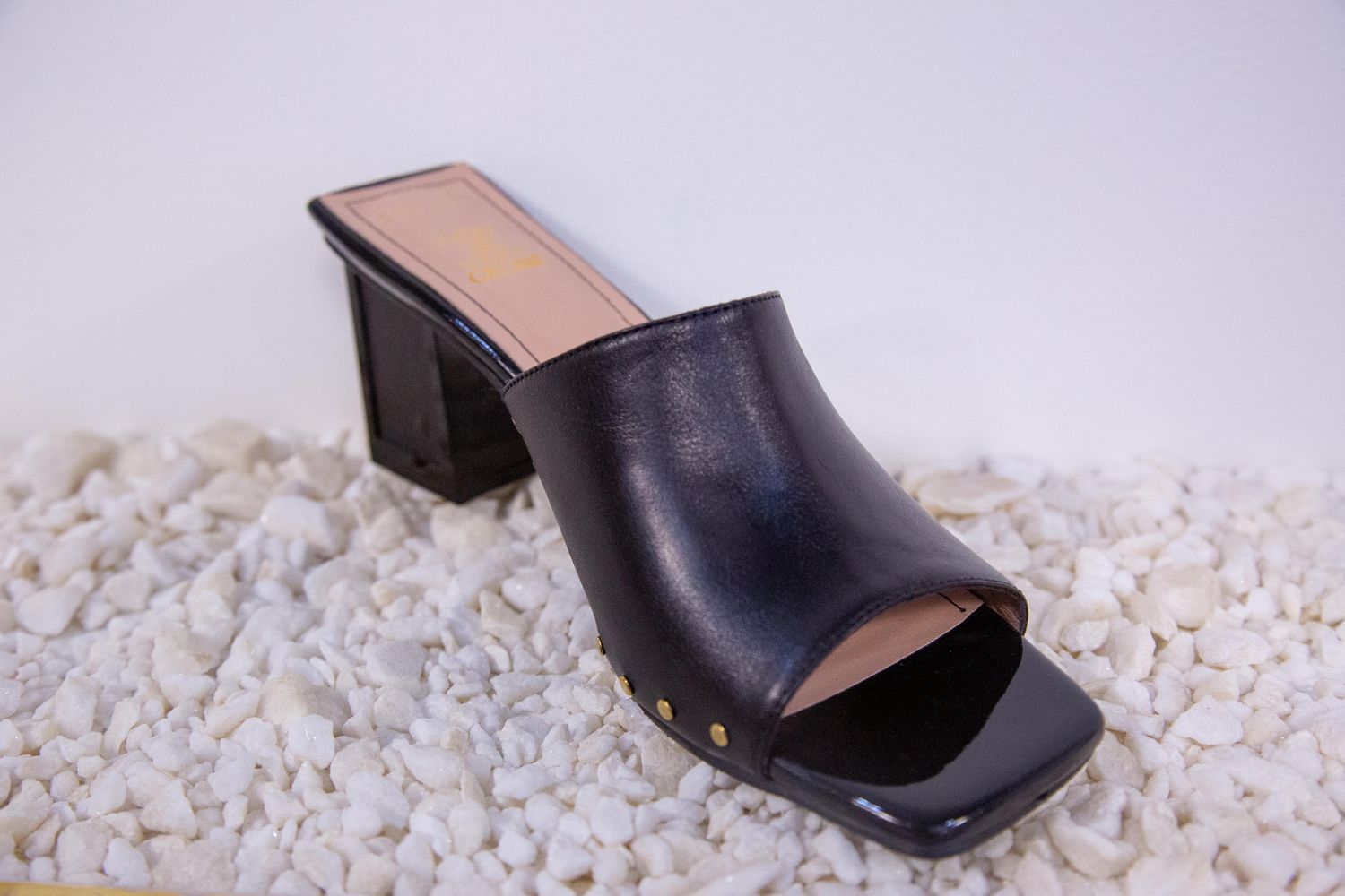 Black High Heel Extended – Auckley M Boutique