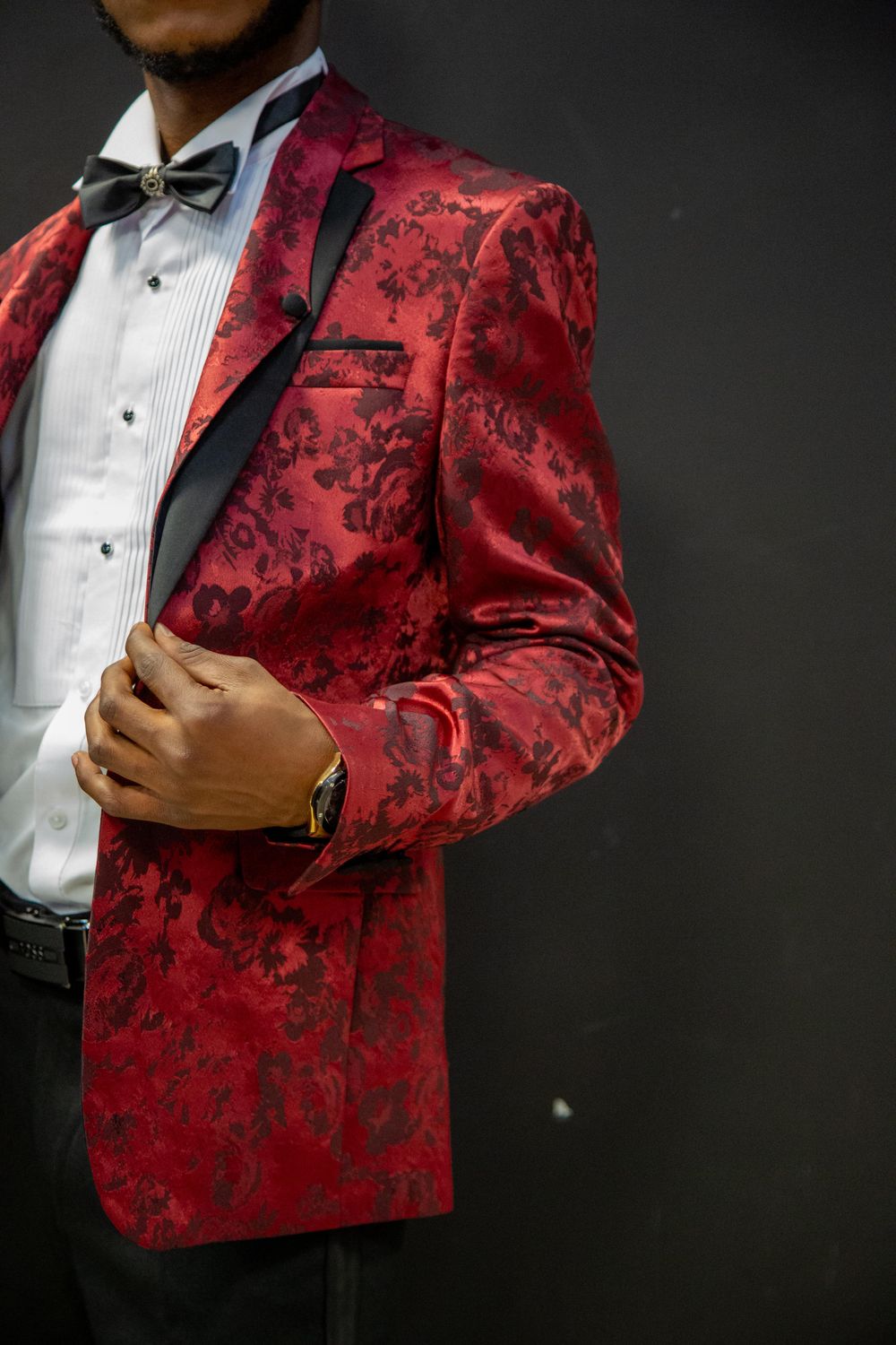 AUCKLEY M MENS RED FLORAL EDITION