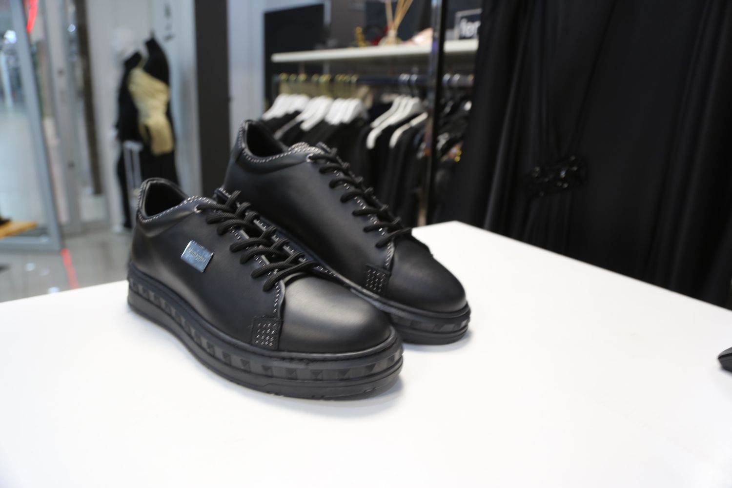 MENS BLACK LOAFER SNEAKERS