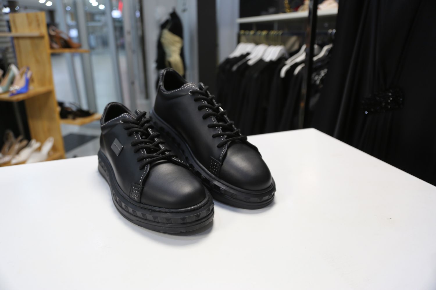 MENS BLACK LOAFER SNEAKERS