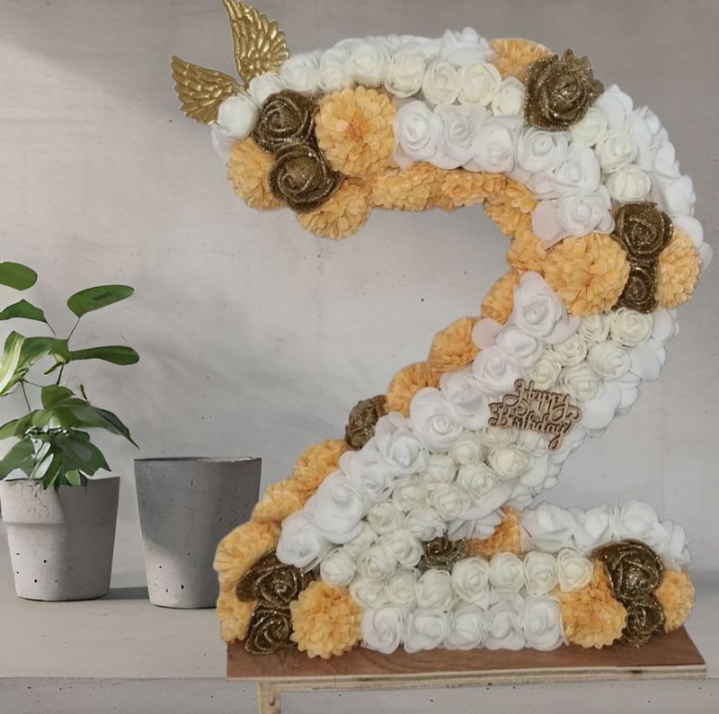 Petit chiffre fleurs