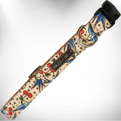 Walk-e-Woo Collar/Leash - Bluebirds &amp; Cherries