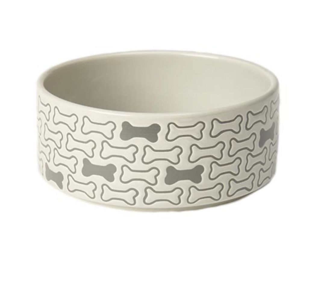Petrageous Designs Ceramic Dog Bowl - Bones 6"