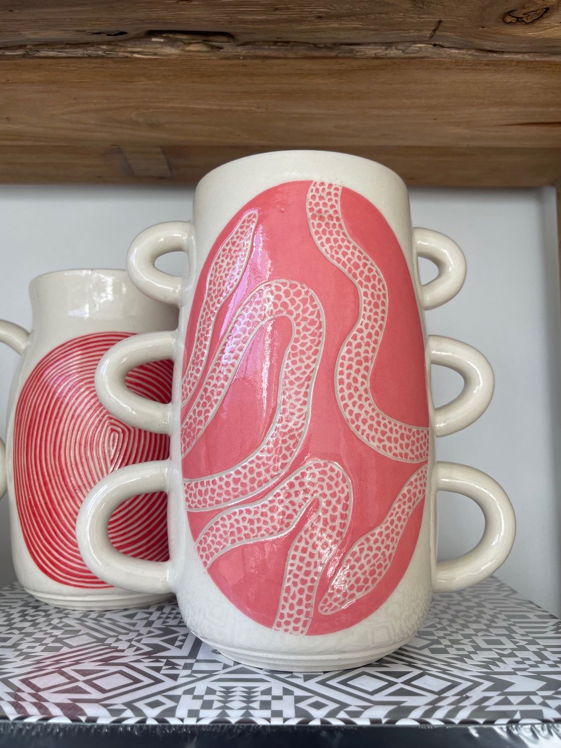 Addis Vase, Style: Snake