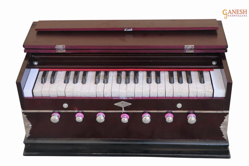 Key-type Harmonium