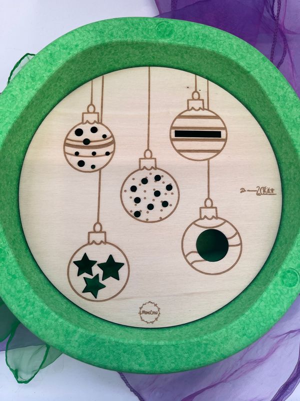 Aktivitätsplatte Weihnachtskugeln