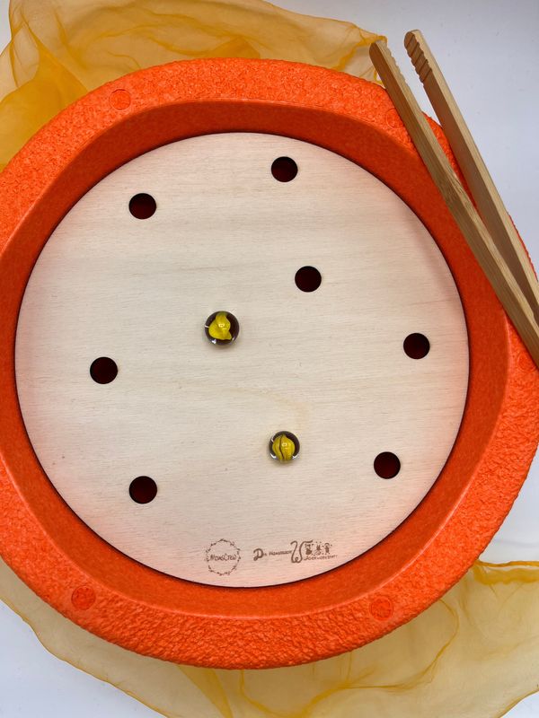 Aktivitätsplatte Kugelparcour