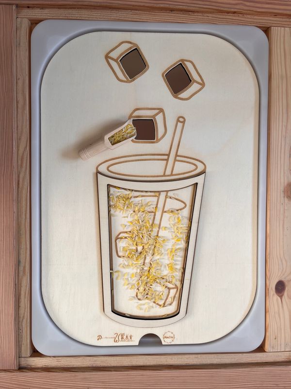 Aktivitätsplatte Limonadenglas