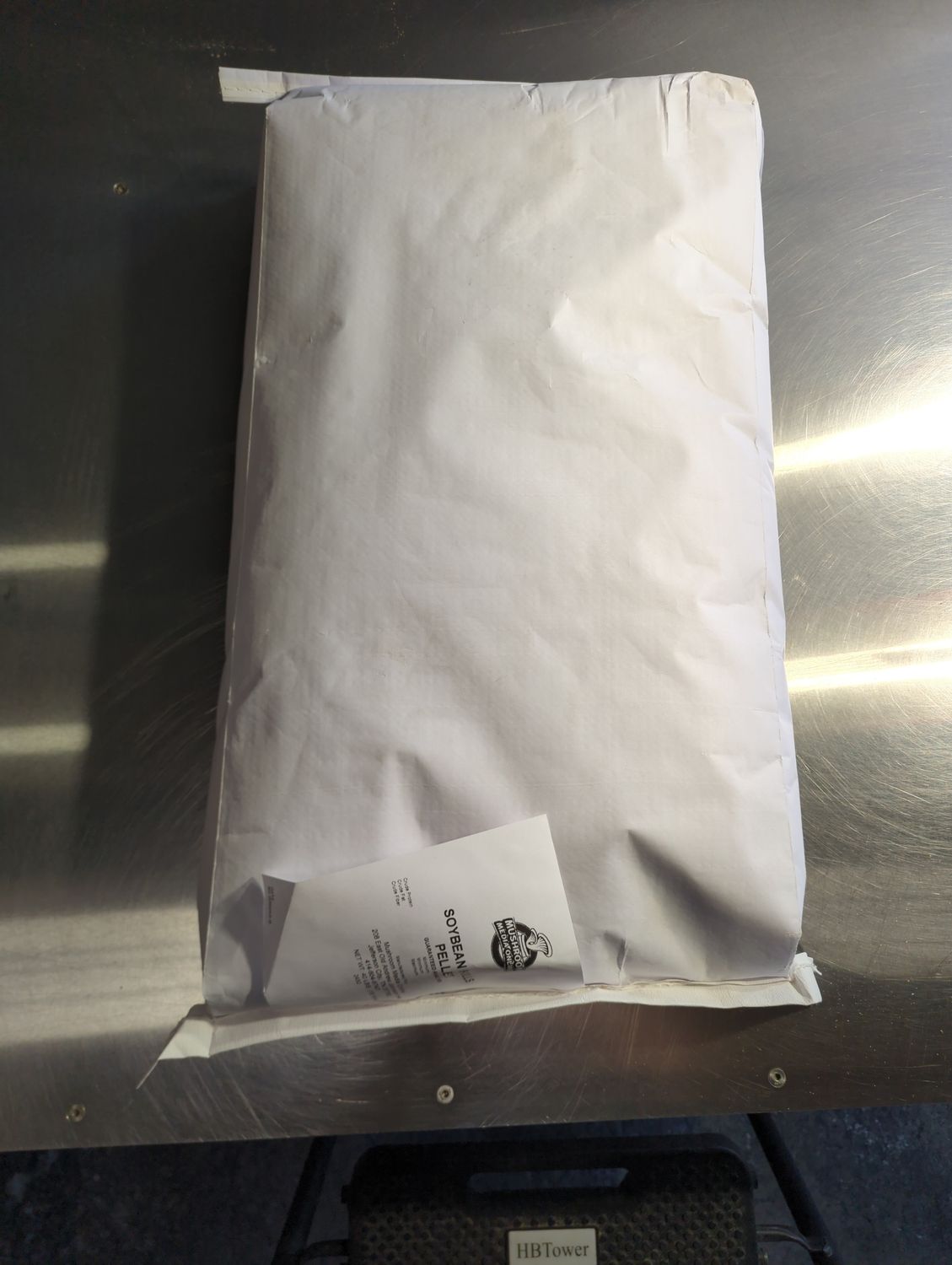 40 lb Soy Hull Pellets, Conventional