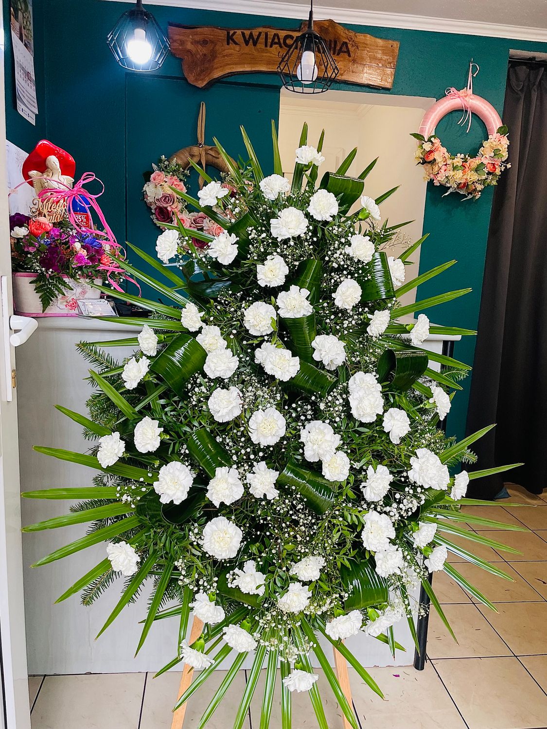 Wieniec pogrzebowy na podkładzie 29