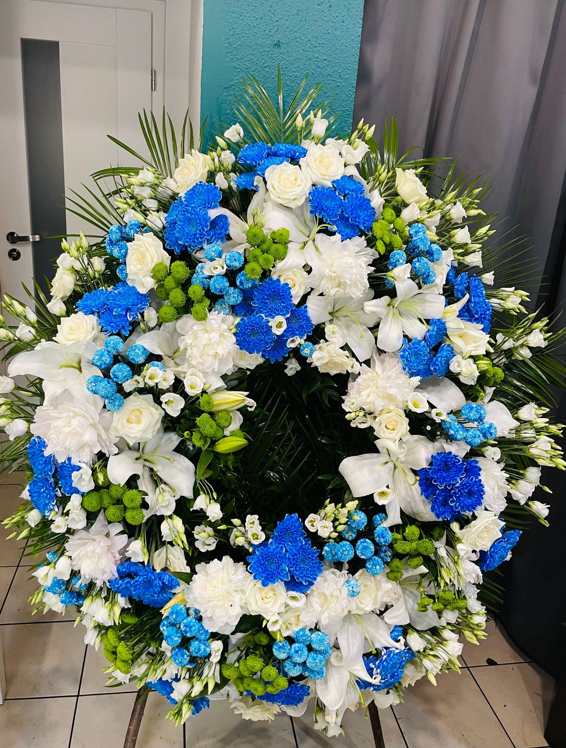 Wieniec pogrzebowy na podkładzie 36