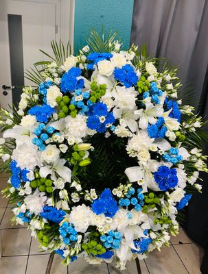 Wieniec pogrzebowy na podkładzie 36