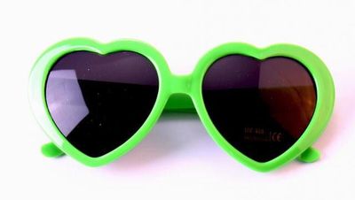 Pet Luxury Sunglasses: Dog And Cat-Green Pet Luxury Sunglasses: Dog And Cat-Green