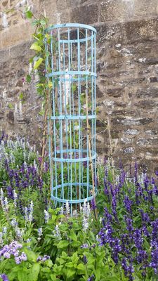 tuteur pour fleurs en fer plein