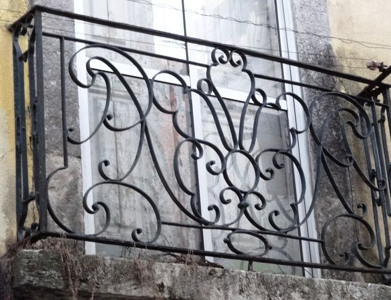 Balcon Lisbonne en fer forgé sur mesure Balcon Lisbonne en fer forgé sur mesure