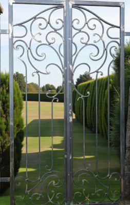 portillon  en fer sur mesure et selon votre modèle choisi