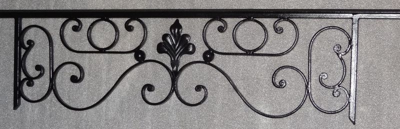 Appui de fenêtre ALENCON ,en forgé décor feuille