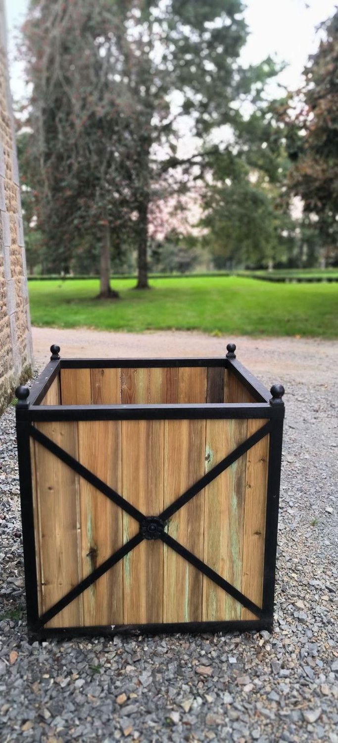 BAC A ORANGER ,cadre en fer plein et cornière de 4 cm, bois classe 4 BAC A ORANGER ,cadre en fer plein et cornière de 4 cm, bois classe 4