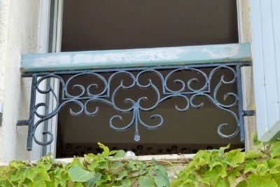 appui de fenètre rue des fontaines,35 cm x 95 cm appui de fenètre rue des fontaines,35 cm x 95 cm